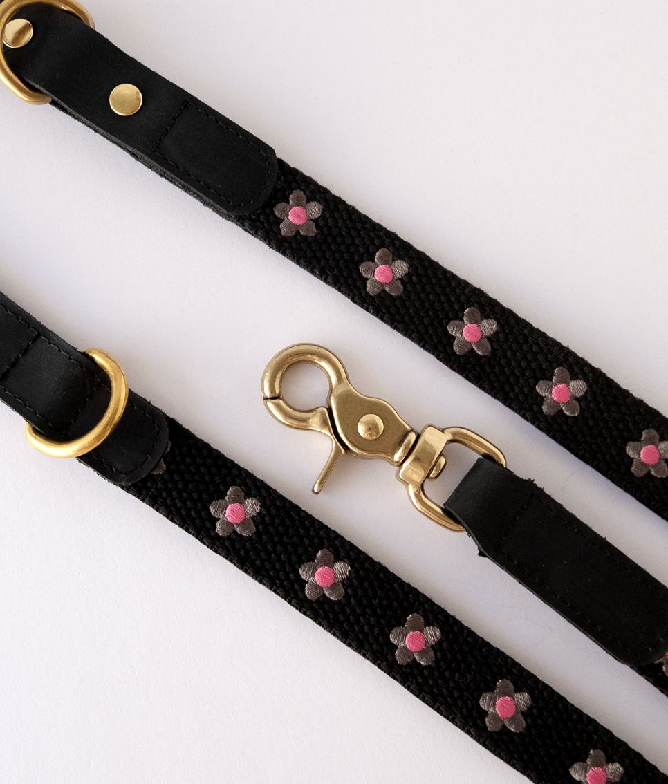 FLOWERS - Collar & Leash Set in Black